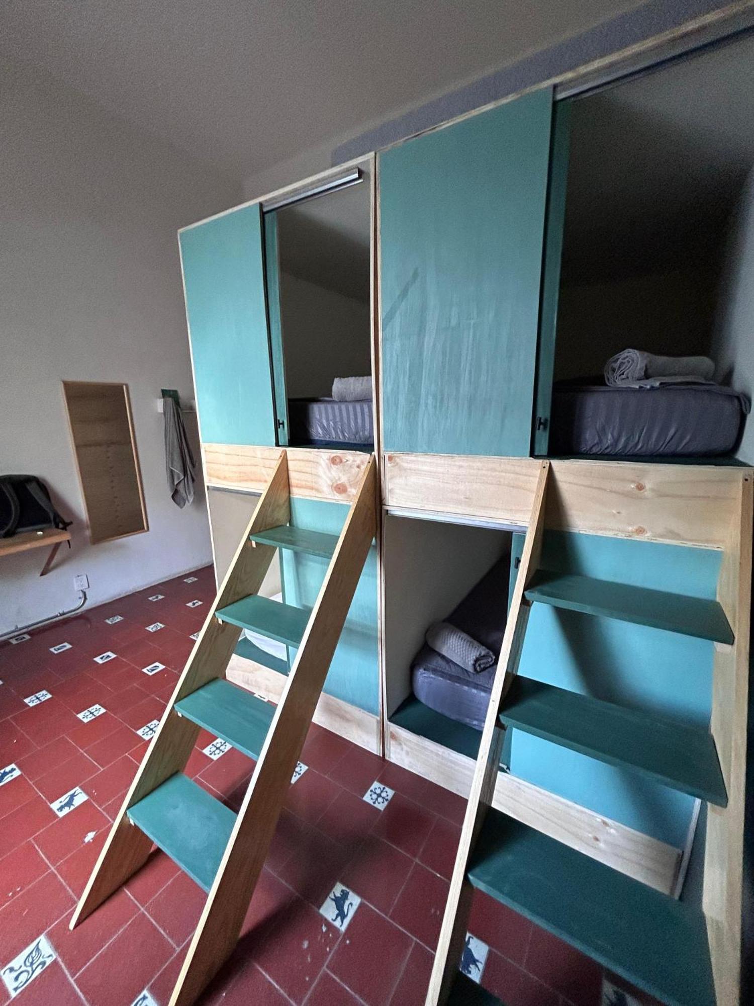 הוסטל גואדלחארה Coliving Chingon מראה חיצוני תמונה