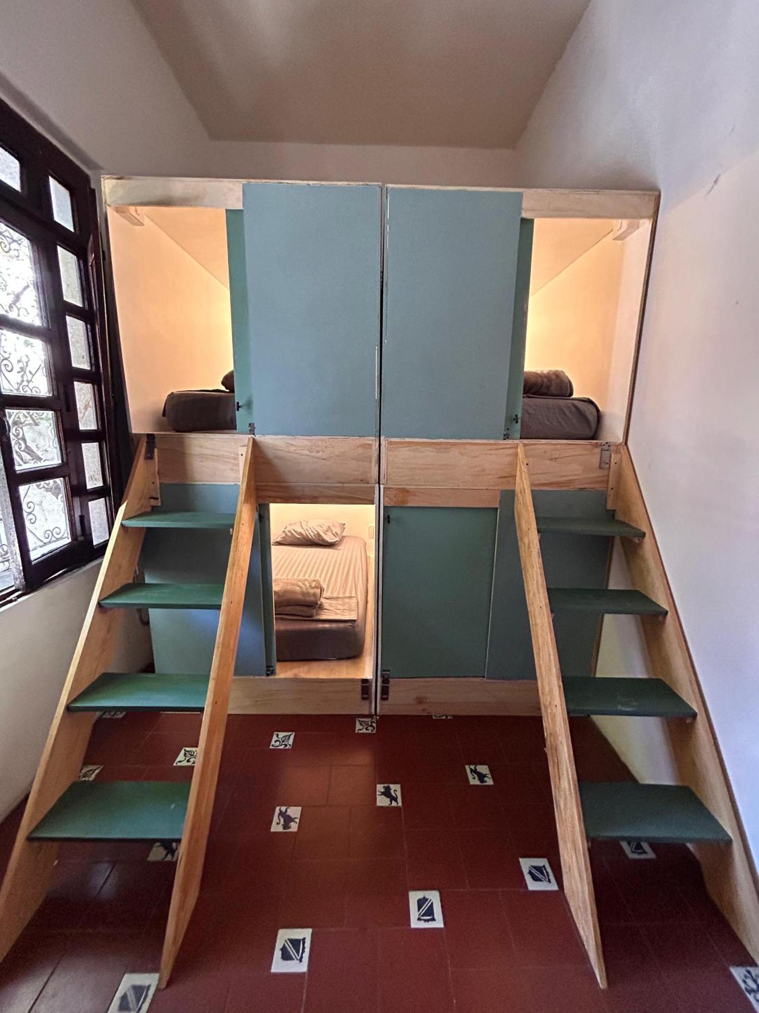 הוסטל גואדלחארה Coliving Chingon מראה חיצוני תמונה
